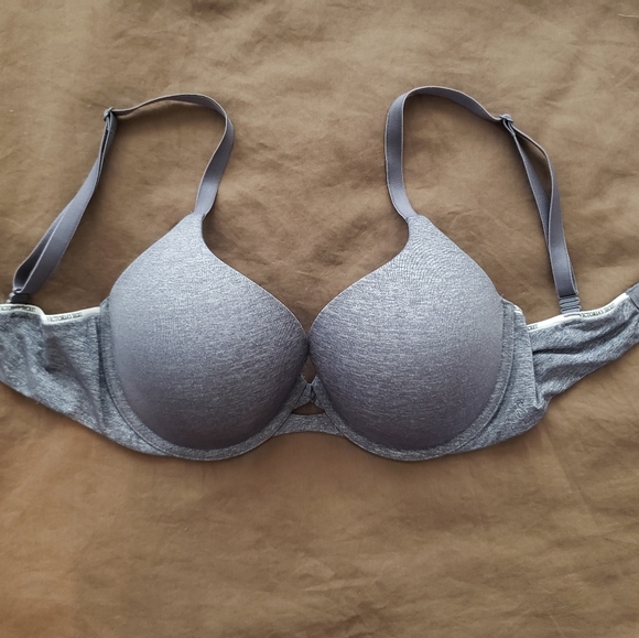 Victoria's Secret Other - Victoria's Secret Padded Perfect Coverage 32DD